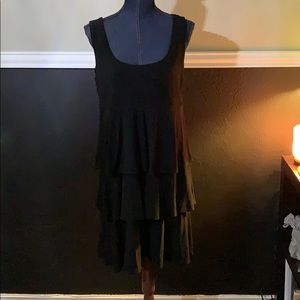 Cute vintage like black dress